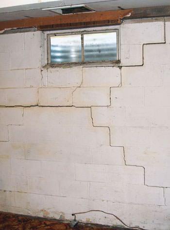 severe bowing and buckling of foundation walls in Bakersfield